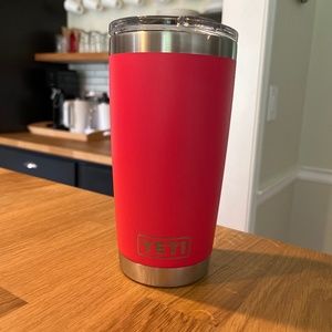 BRAND NEW YETI 20 oz rambler